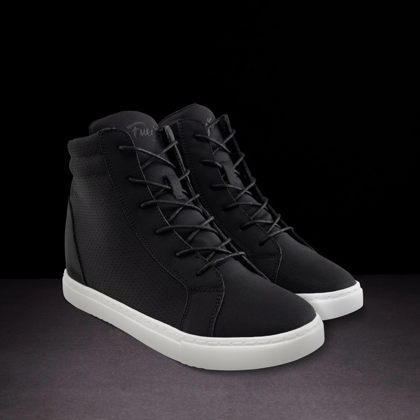 Sneaker With Wedge Heel